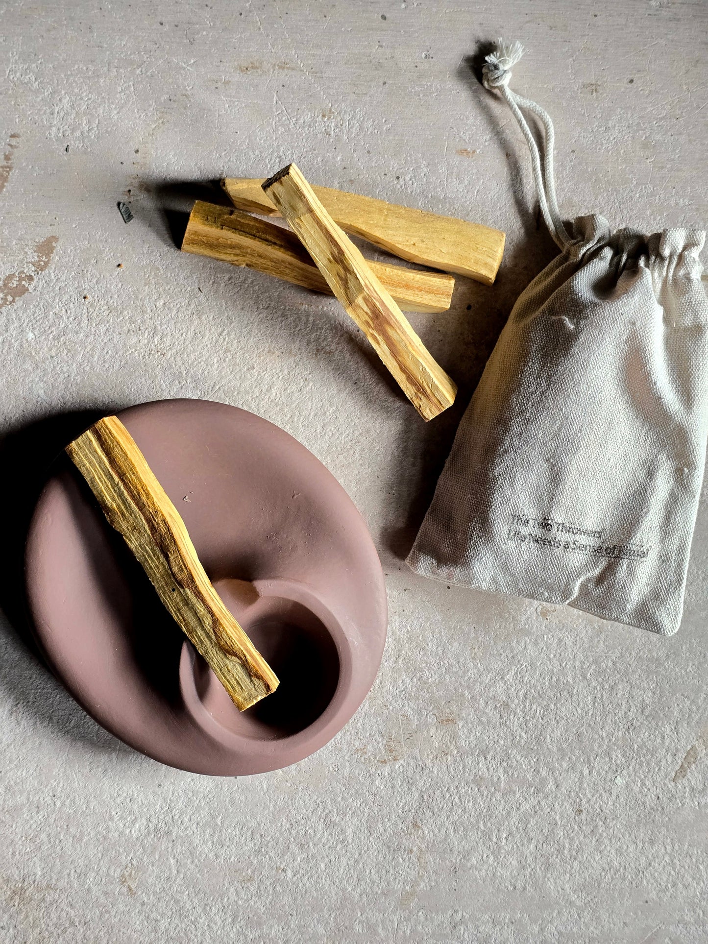 Palo Santo Sacred Wood Holder|Incense Holder|Minimalistic Ceramic Design