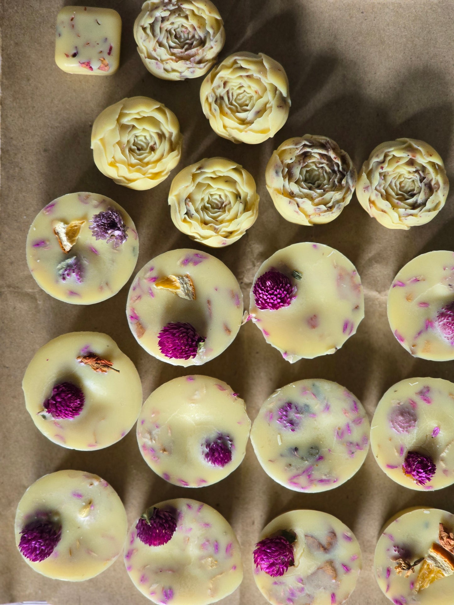 Present- Soy Wax Melts Infused with Orange, Ylang Ylang & Patchouli Pure Essential Oil-Super Strong Floral Citrus Scent-Natural wax Melts