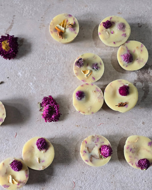 Present- Soy Wax Melts Infused with Orange, Ylang Ylang & Patchouli Pure Essential Oil-Super Strong Floral Citrus Scent-Natural wax Melts