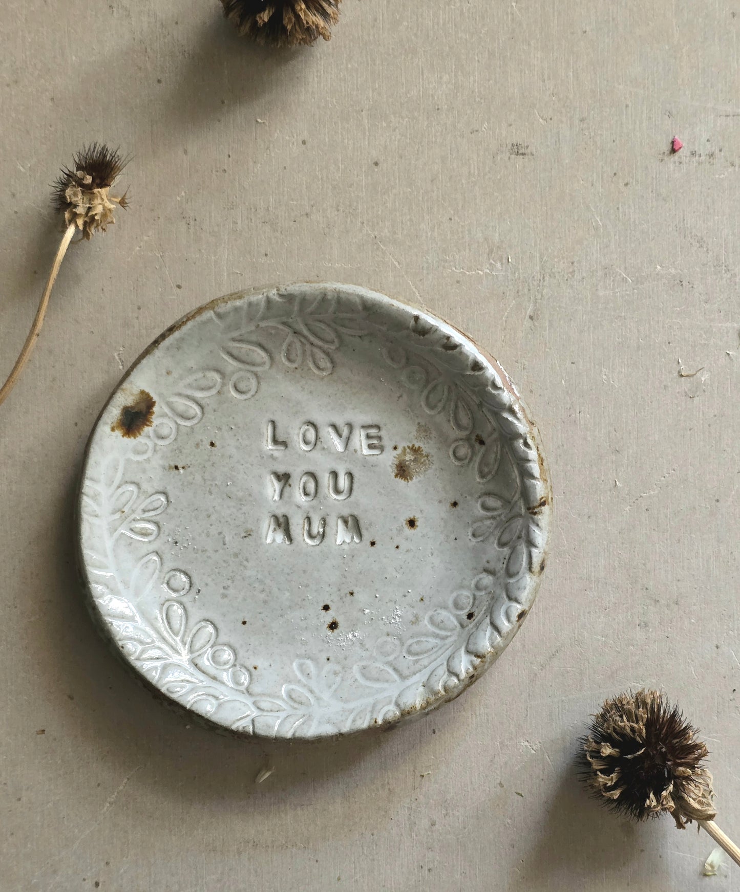 "LOVE YOU MUM" Pottery Dishes - Mum Gift for Her Thank You Gift for Special Mum