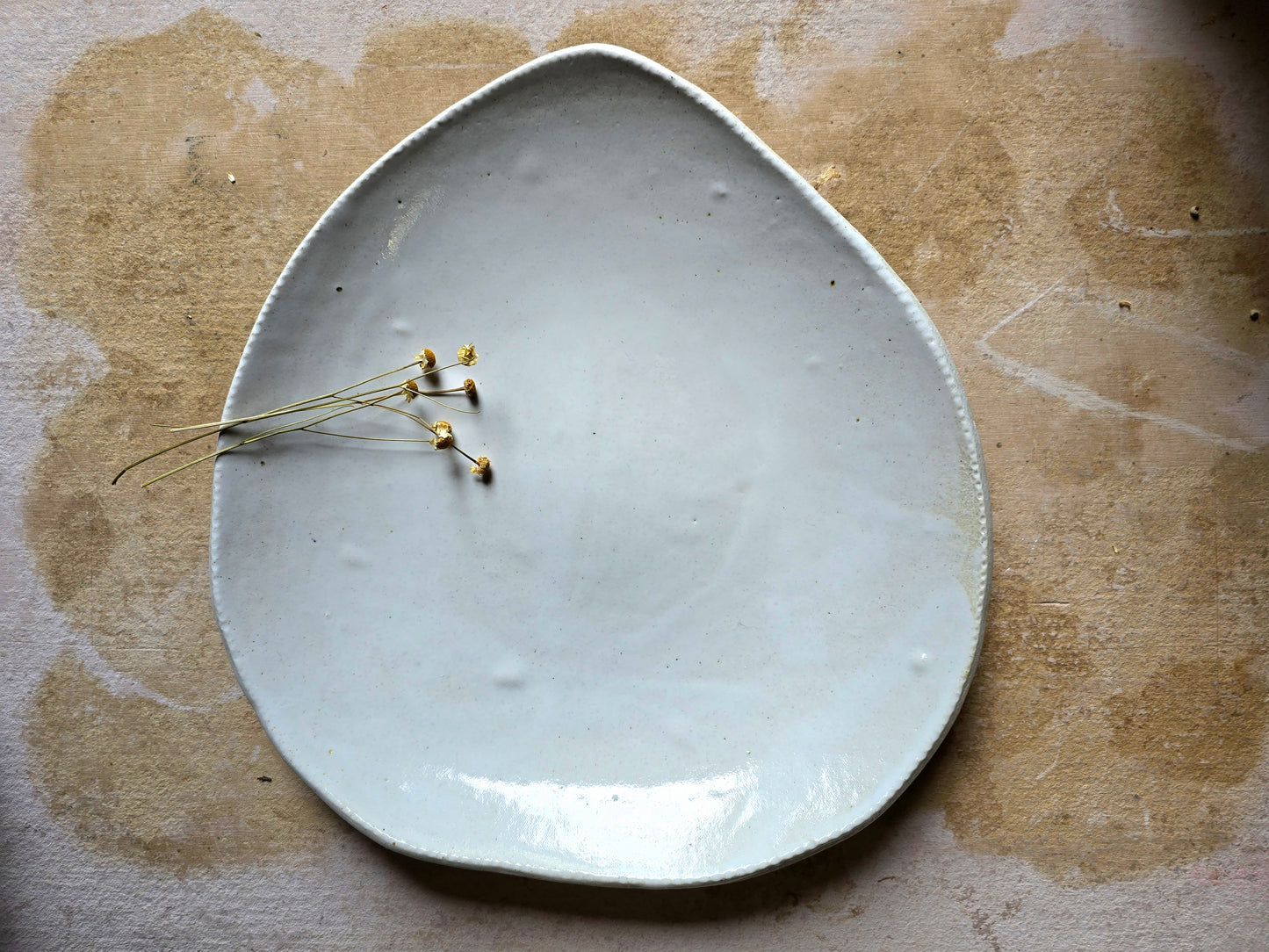 Handcrafted White Ceramic Serving Platter – Organic Egg Shape with Grey Flecks & Earthy Tones – Rustic Decorative Dish for Cheese, Fruit, Pasta & More