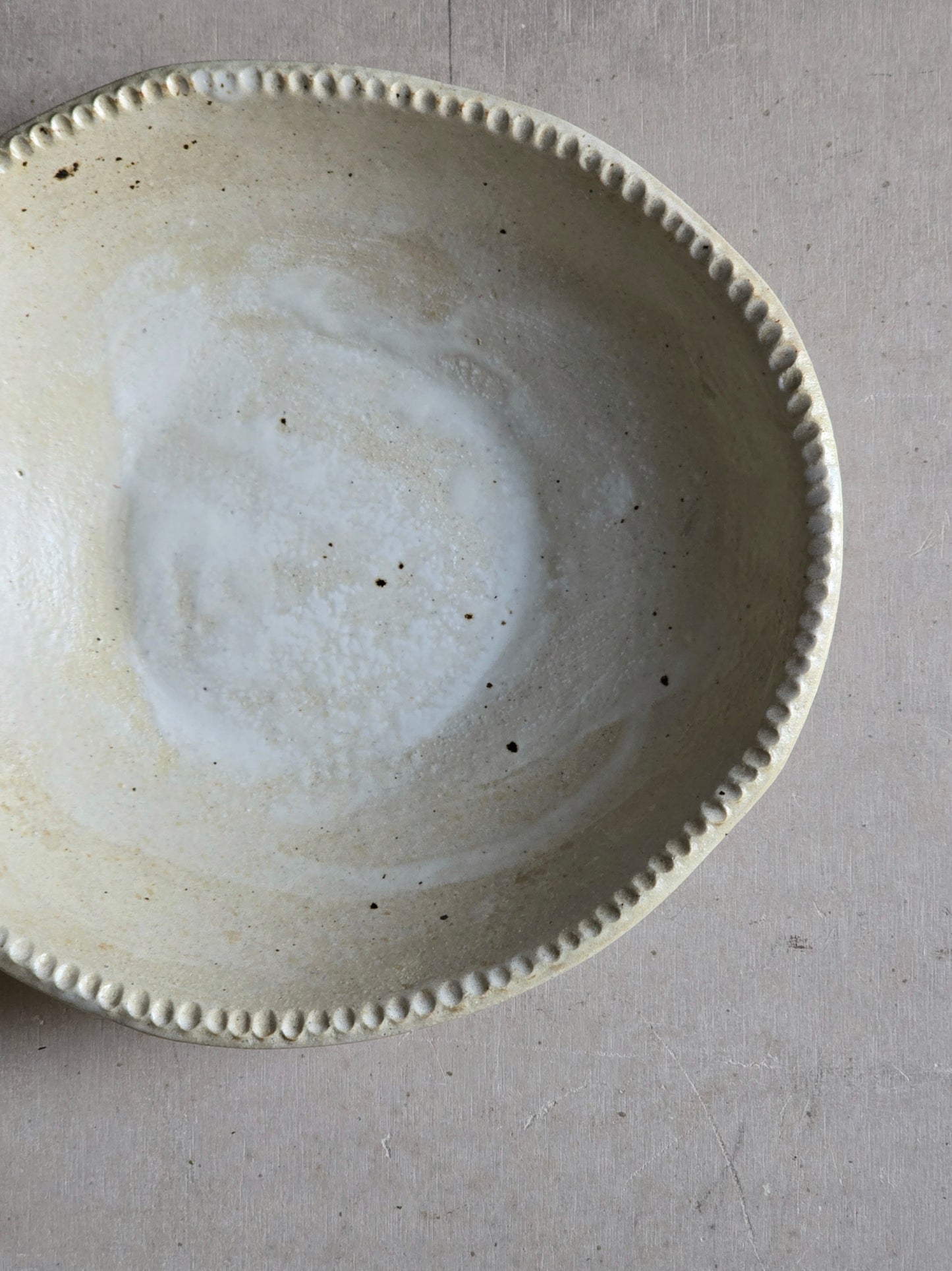 Organic Ceramic Bowl – Handmade Taupe, Caramel & White Glaze with Natural Clay Details, 19cm