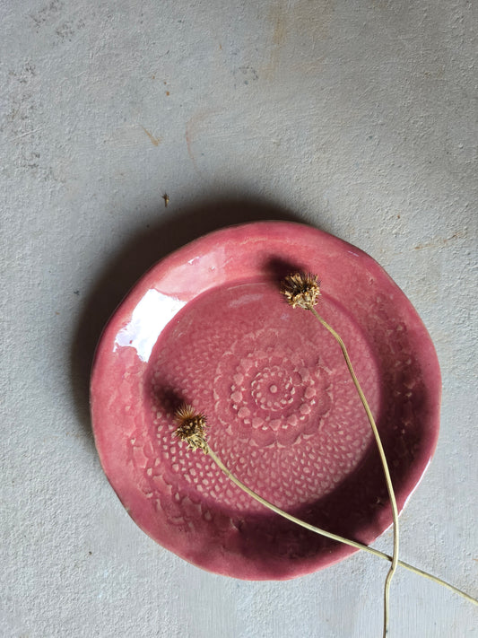 Handmade Plum Pink Embossed Flower Dish – 16cm Ceramic Serving Plate for Snacks, Cakes & Everyday Use