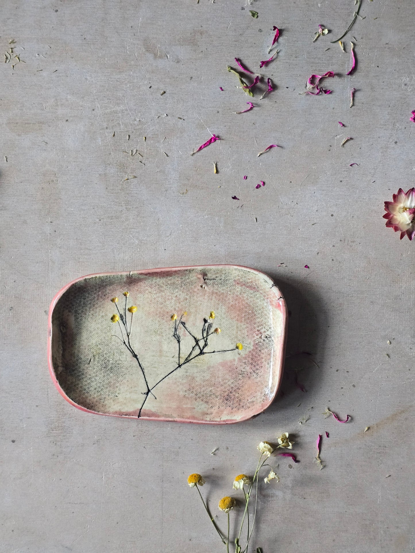 Hand-Painted Trinket Trays – Nature-Inspired Ceramic Catchalls | Multi-Use Decorative Dishes