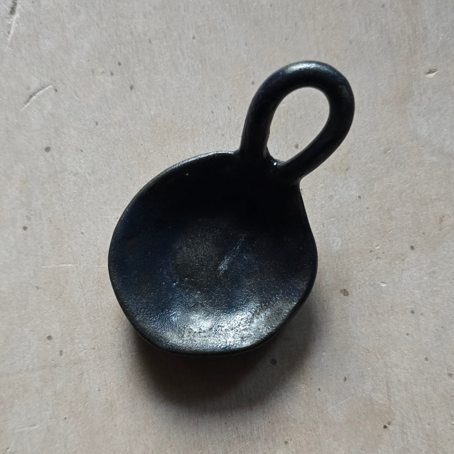 Rustic Handmade Trinket Tray with Handle – Ceramic Ring Dish, Tealight Holder, Mini Hanging Tray