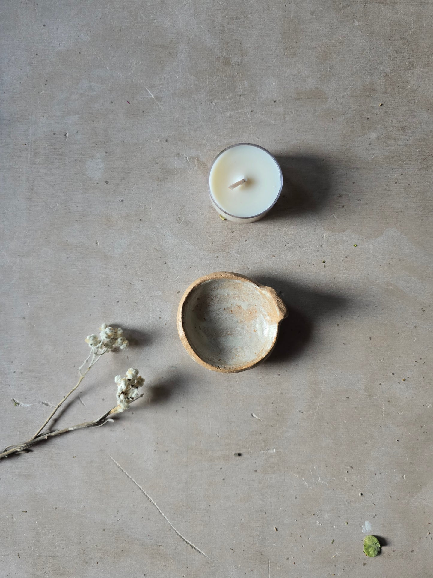 Handmade Ceramic Pitch Pot – Natural Clay Jewellery Dish, Tealight Holder, or Spice Bowl