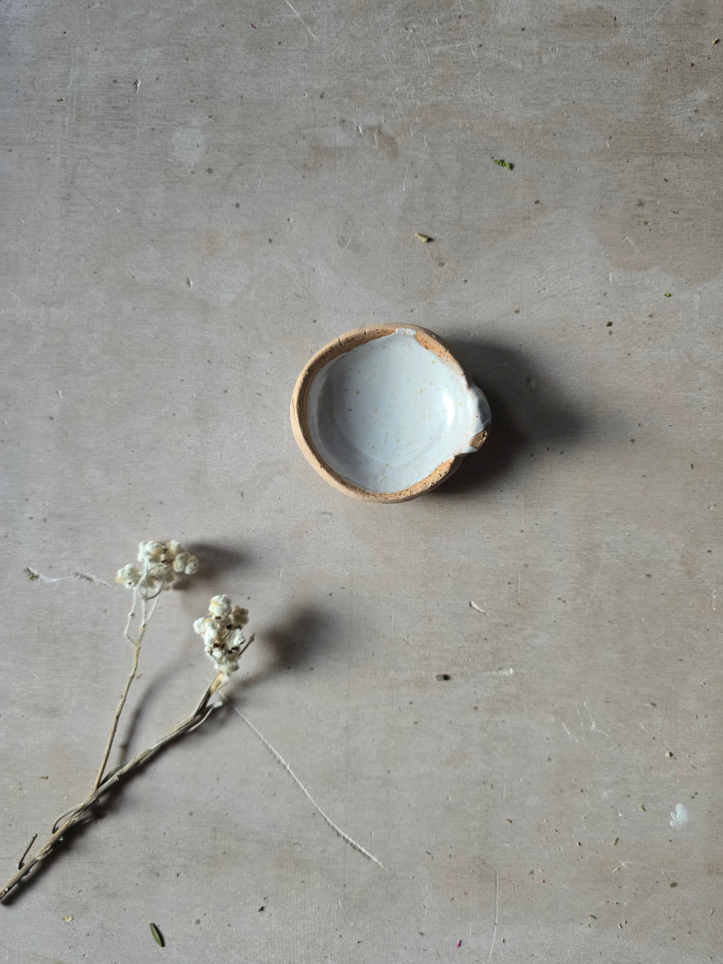 Handmade Ceramic Pitch Pot – Natural Clay Jewellery Dish, Tealight Holder, or Spice Bowl