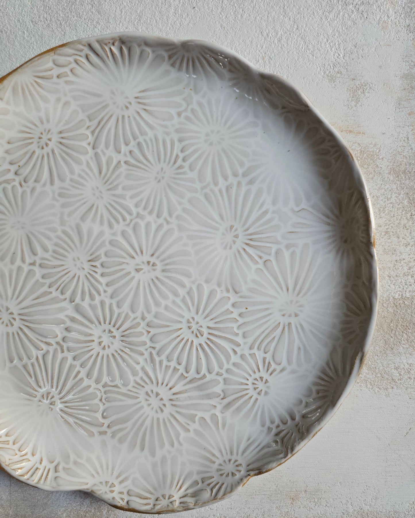 Handcrafted Daisy-Embossed Ceramic Serving Platter | White Glaze over Biscuit Clay | Timeless Entertaining & Family Serveware