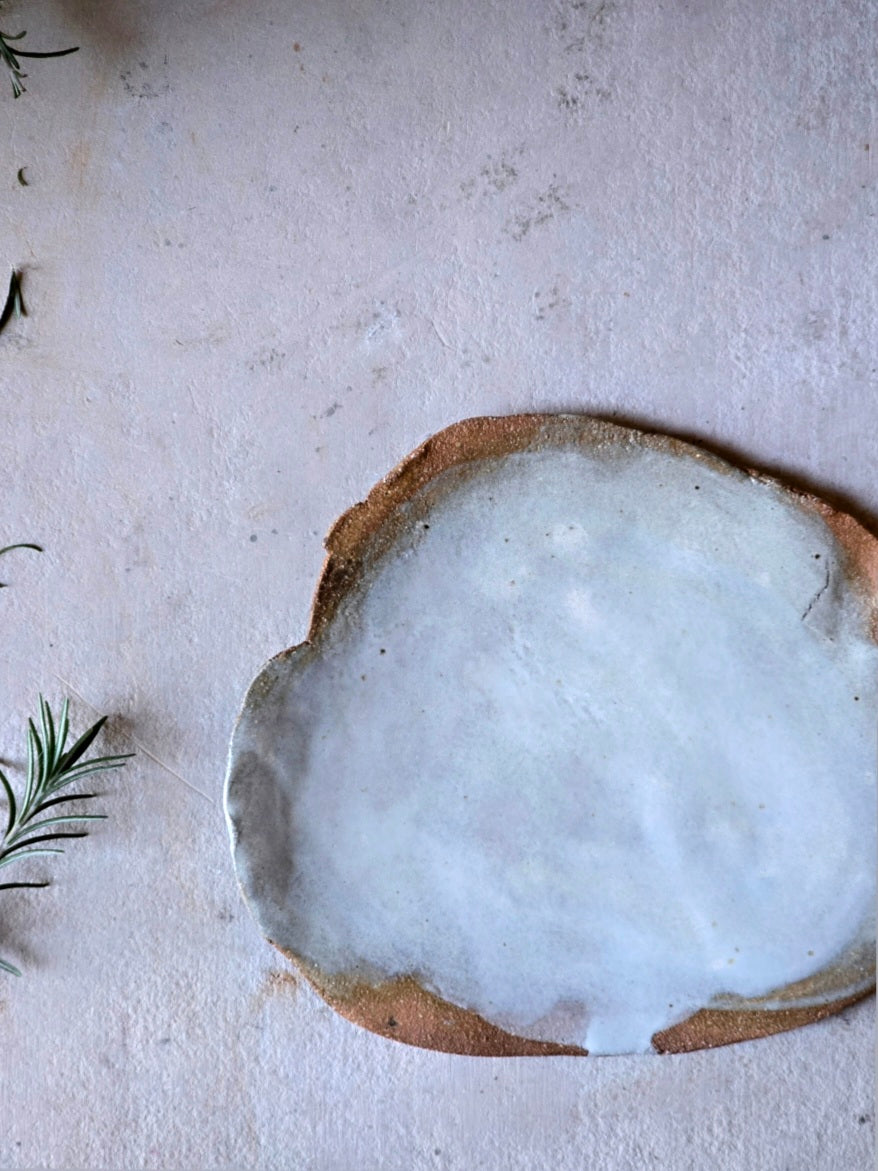 Handmade Sun and Moon Plate – Rustic Burnt Umber Clay with Organic Form & White Glaze | 18cm Snack or Decor Plate