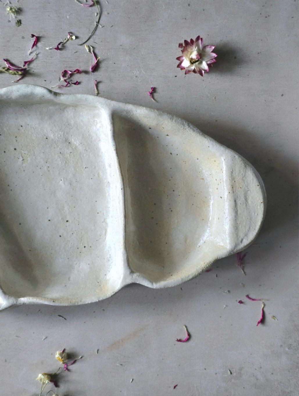 Rustic Latte Serving Tray with Dividers & Handles – Perfect for Chutney, Jam, Cheese & Entertaining