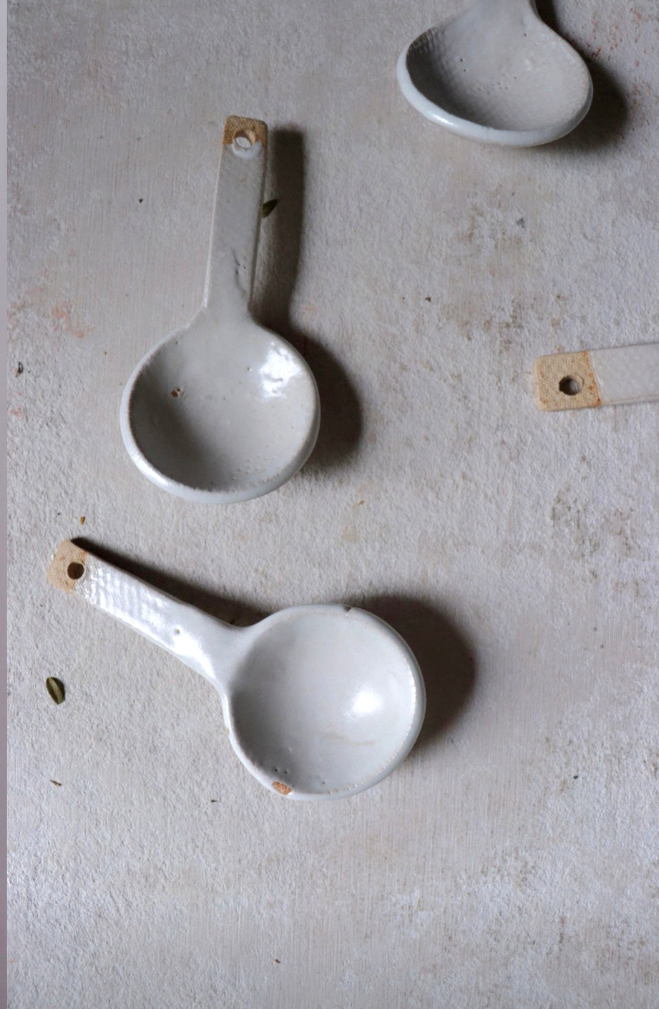 Handcrafted Biscuit Clay Spoon – Rustic White Glaze, Earthy Finish, Perfect for Spices & Bath Salts