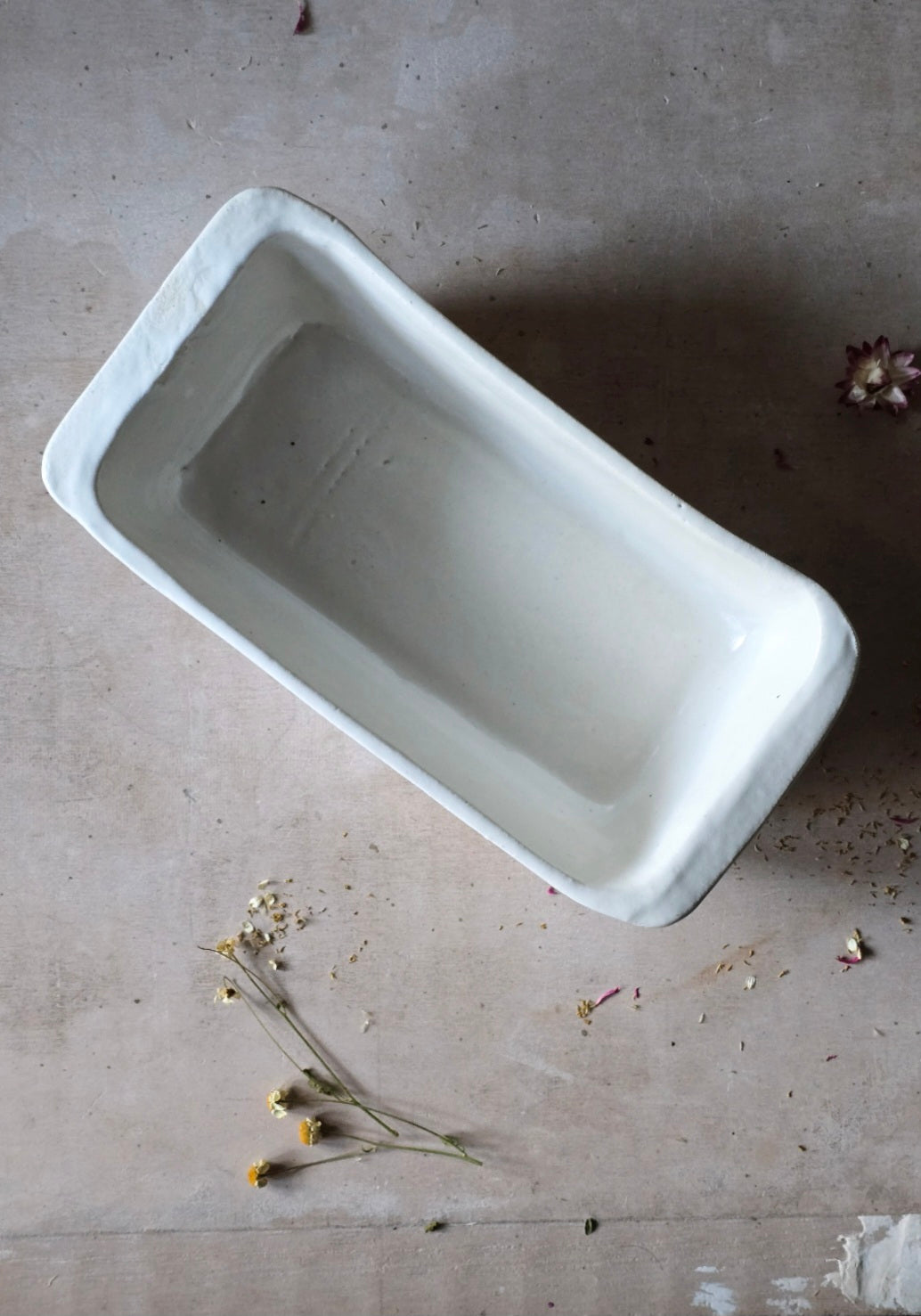 Handmade Rectangular Deep Serving Dish – Milky White Glaze with Side Handles (Organic Form)