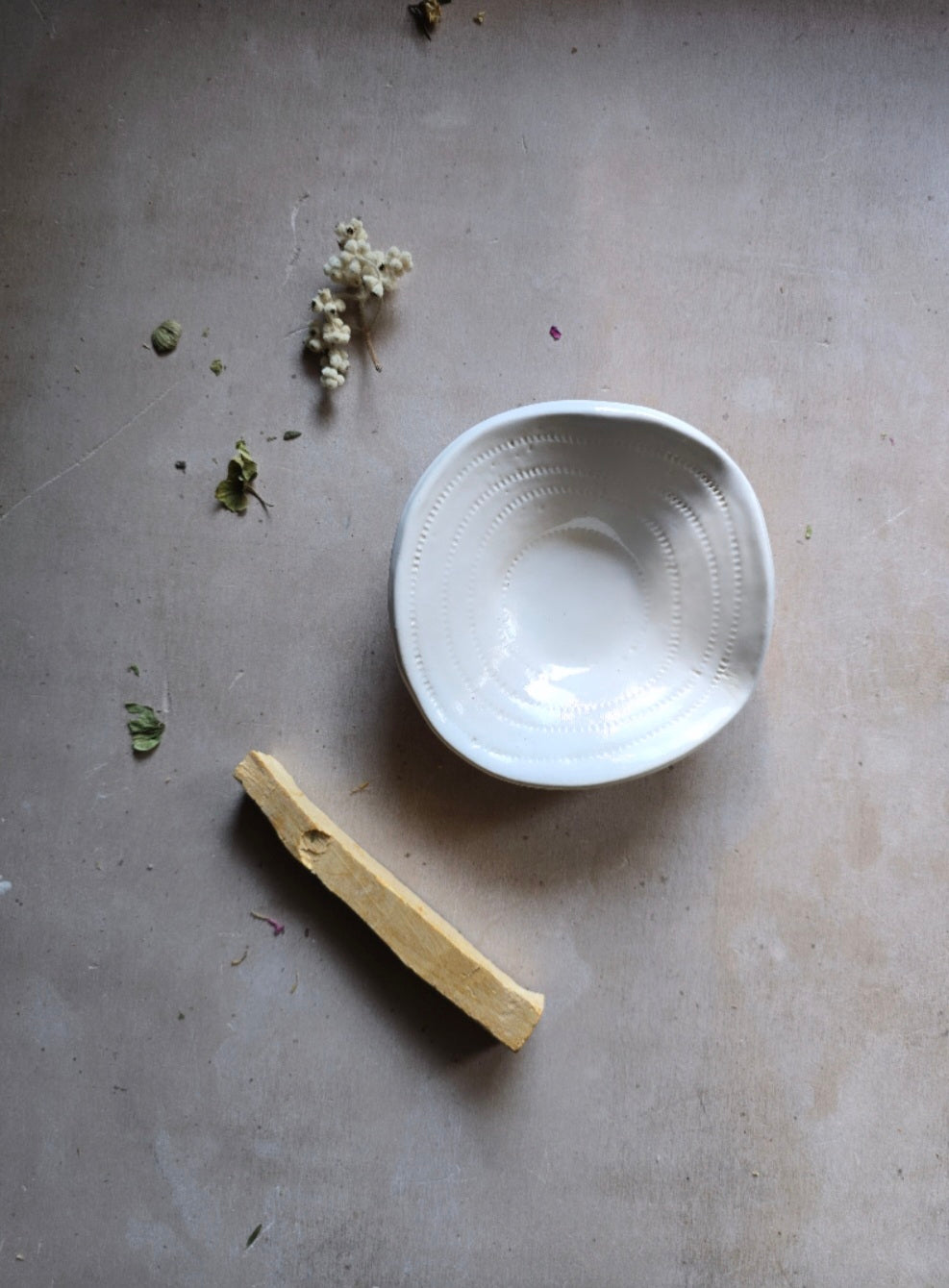 Handmade Stoneware Trinket Dish – Smudge Stick, Tealight, Jewellery & Condiment Holder