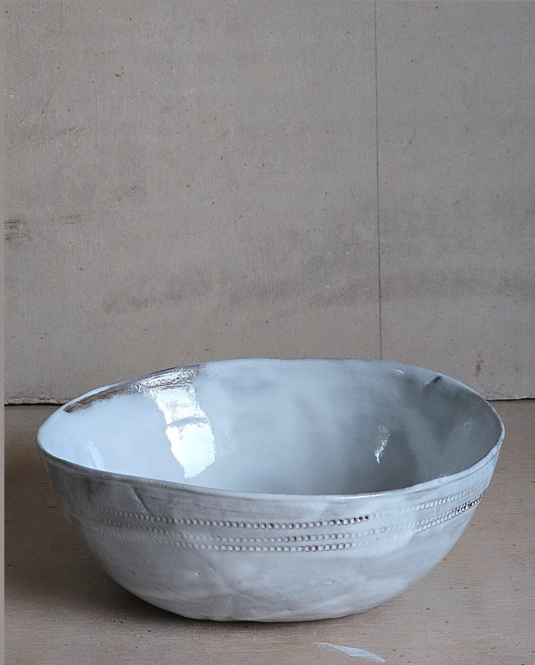 Handmade Mahogany Clay Bowls – Glossy White Glaze with Imprinted Decorative Designs (Leaf, Stitch, Scribed)