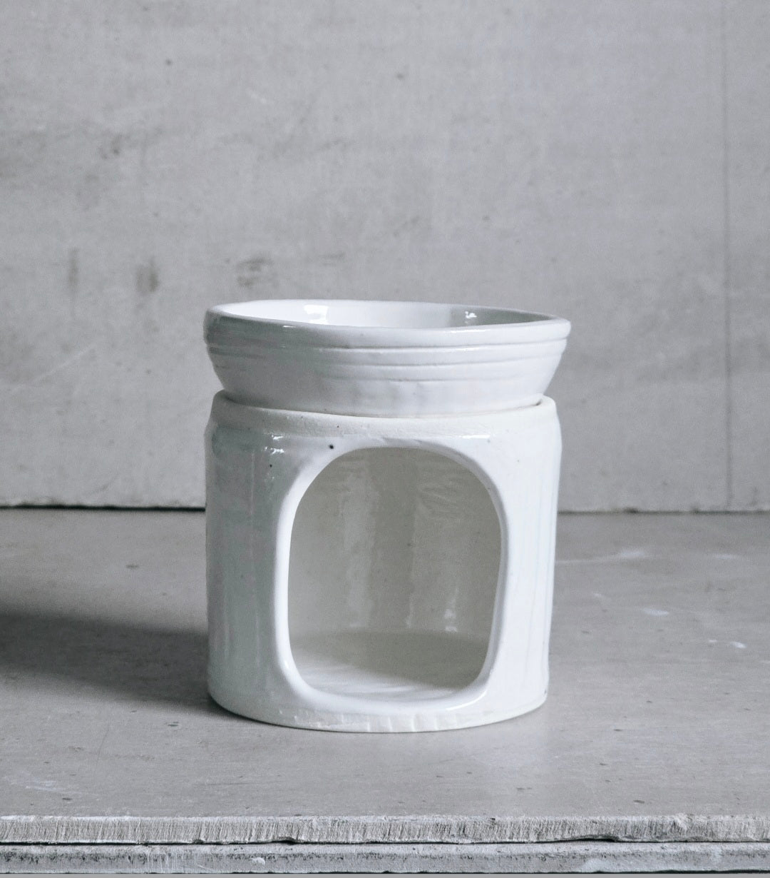 Handmade Ceramic Oil Burner – Essential Oil & Wax Melt Burner | Matte White, Glossy White, or Mahogany Clay Finish