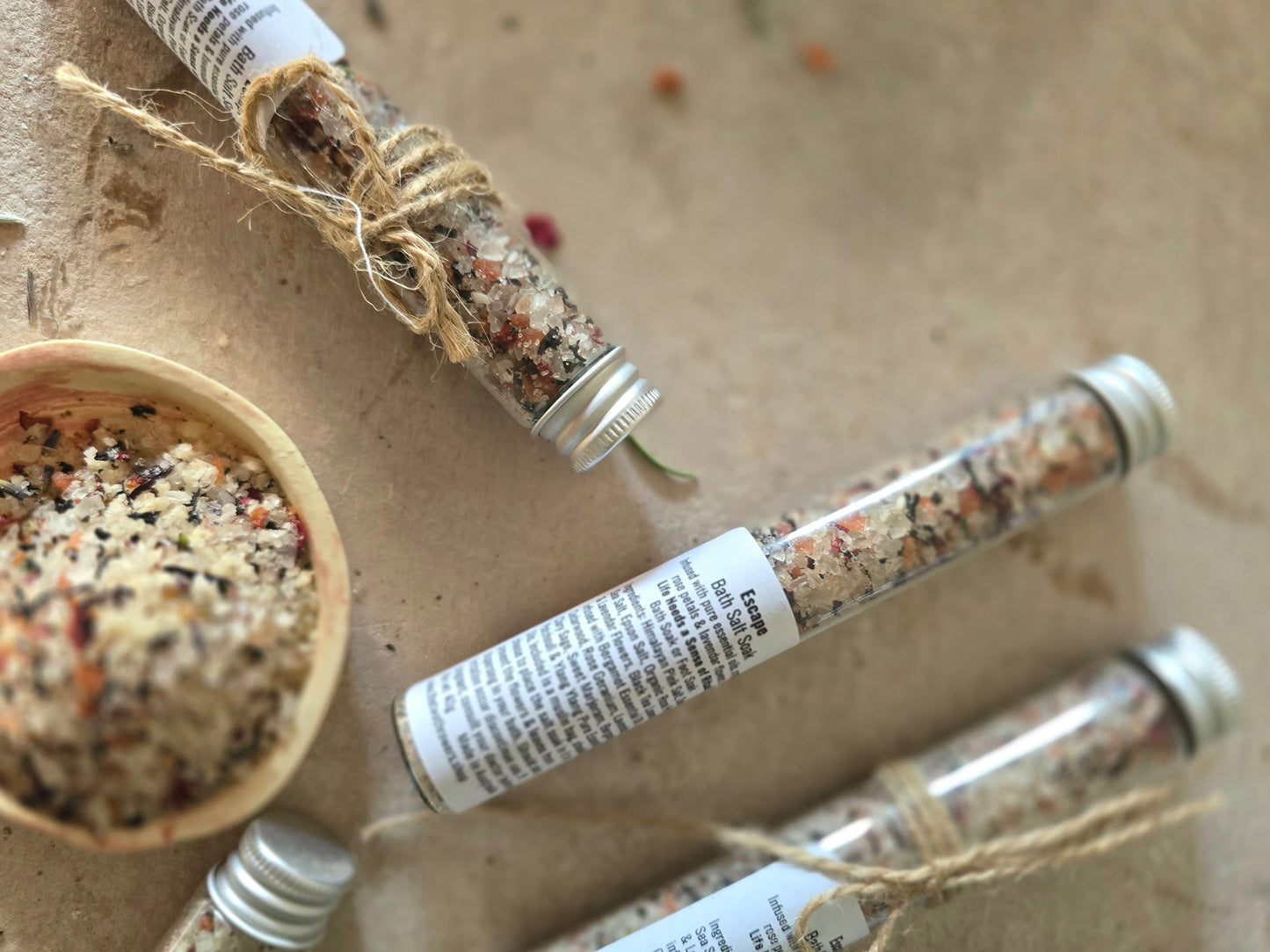 "Relaxing Botanical Bath Salt Soak – Great Gift for Guests, BnB Amenities, Spa Gift Set with Himalayan Salt, Lavender & Essential Oils"