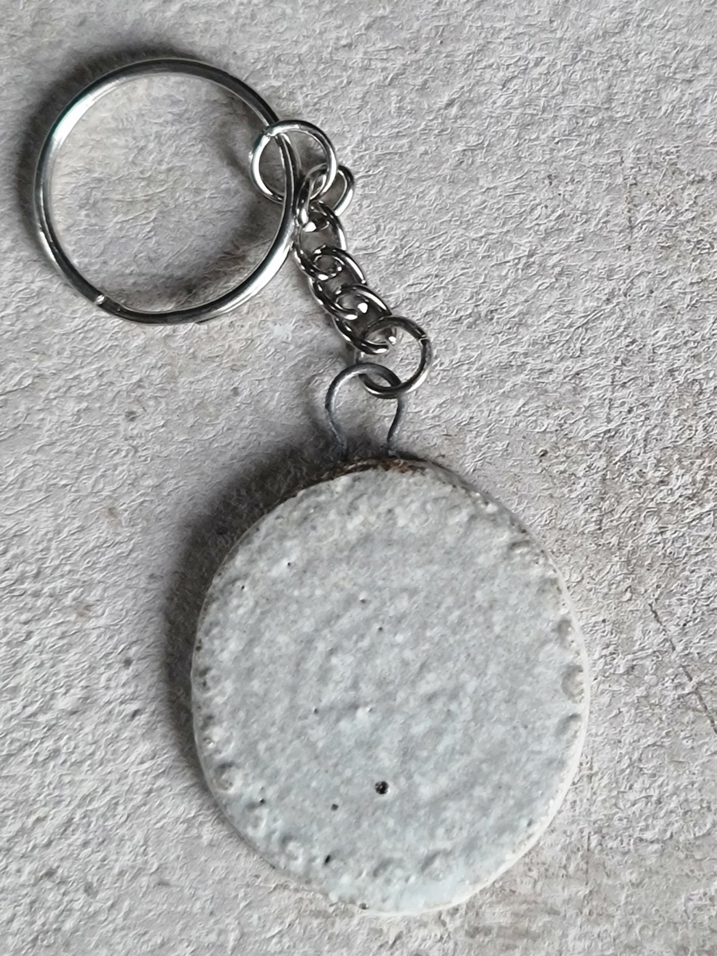 handcrafted creamic oval key rings