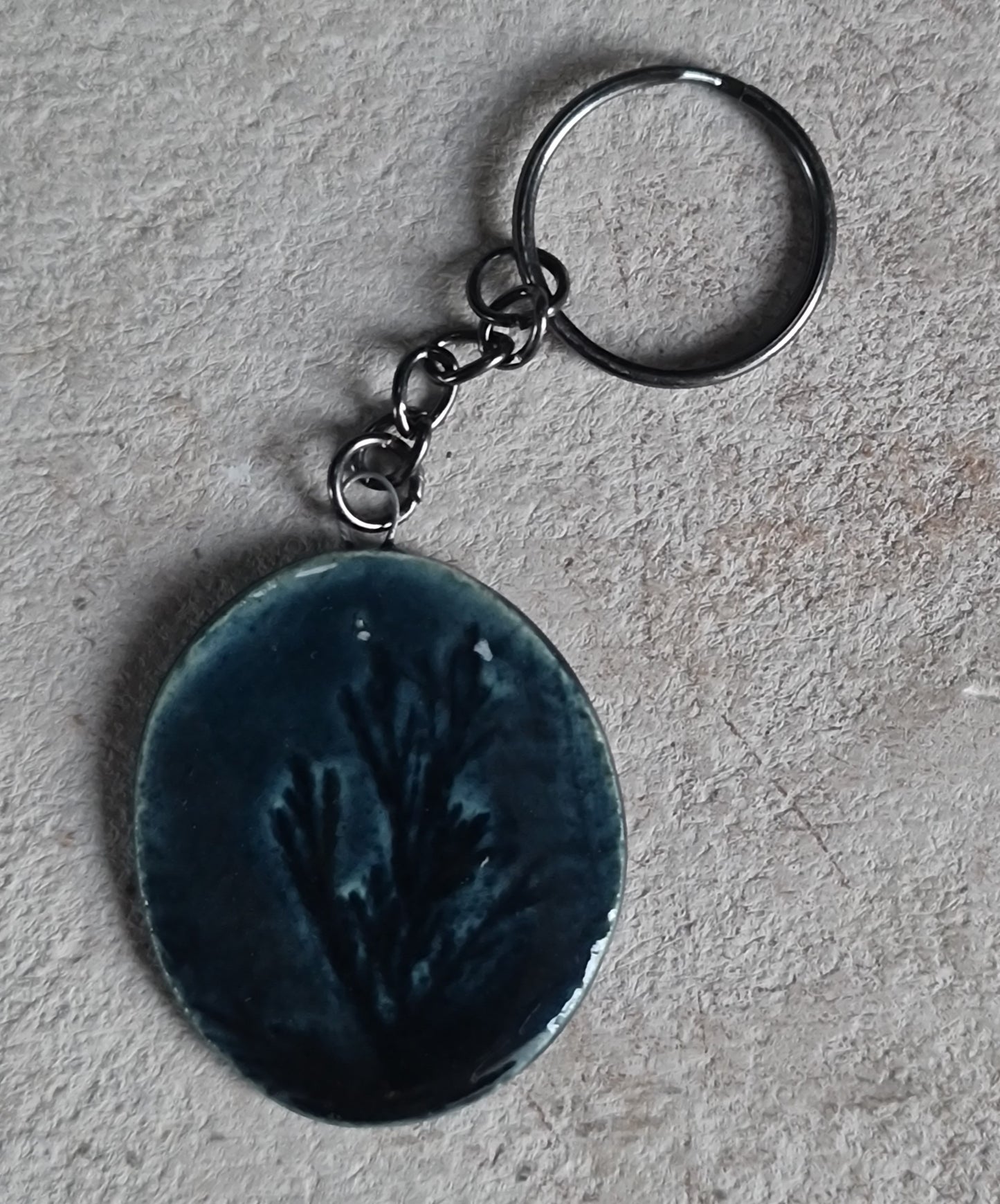 handcrafted creamic oval key rings