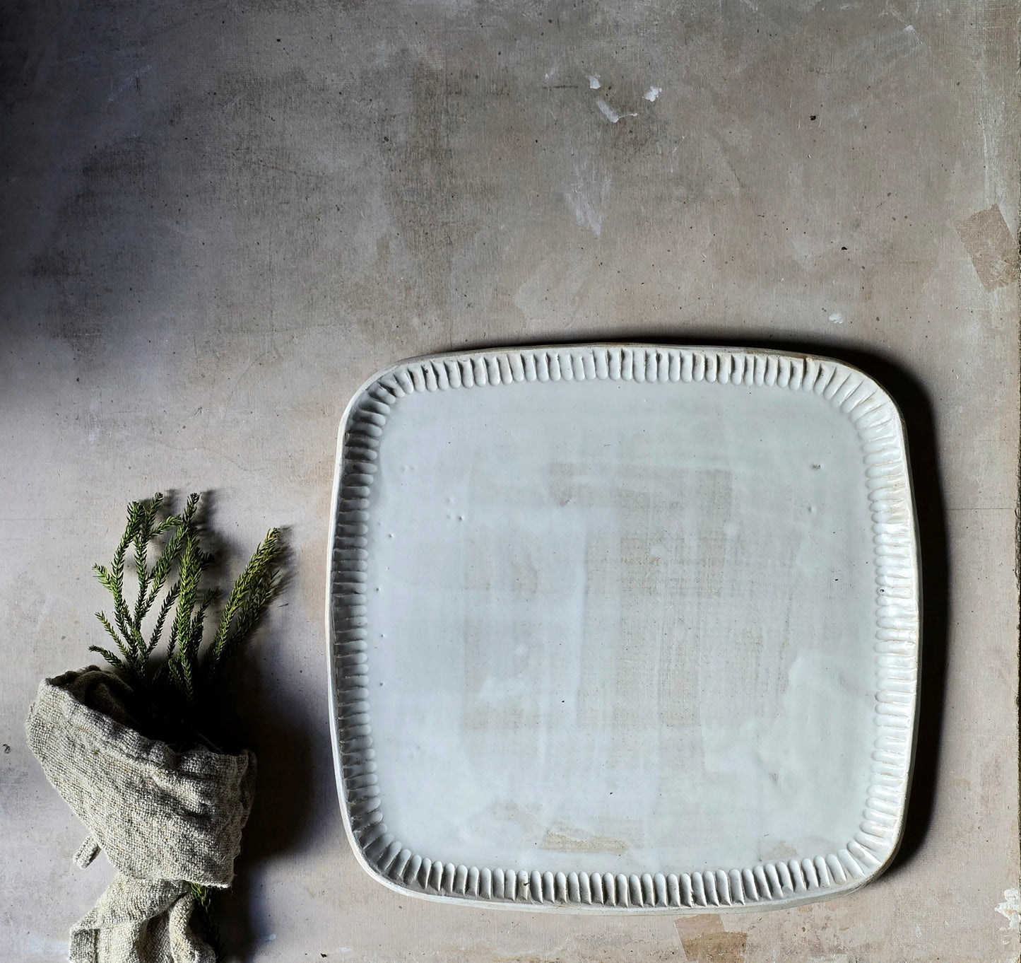 square serving platter scribed edges