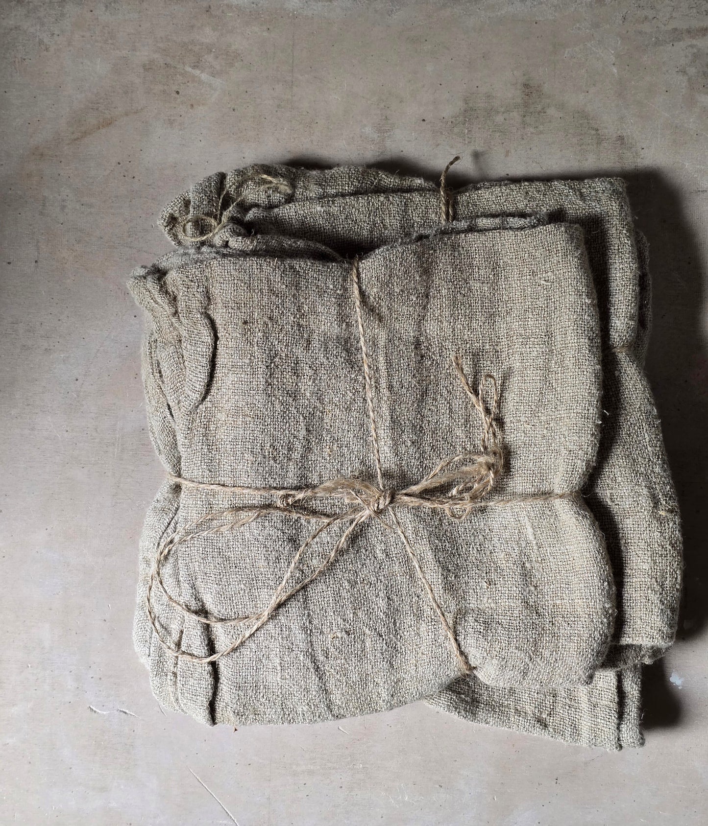 rustic natural kitchen/handloomed 100% linen tea towel