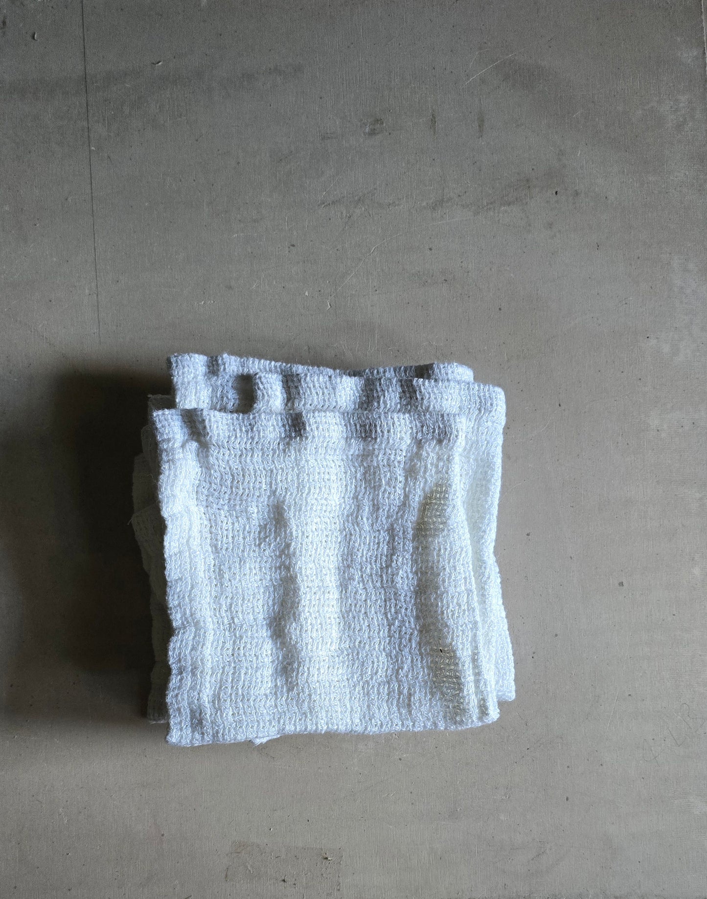 quality white linen wash cloth