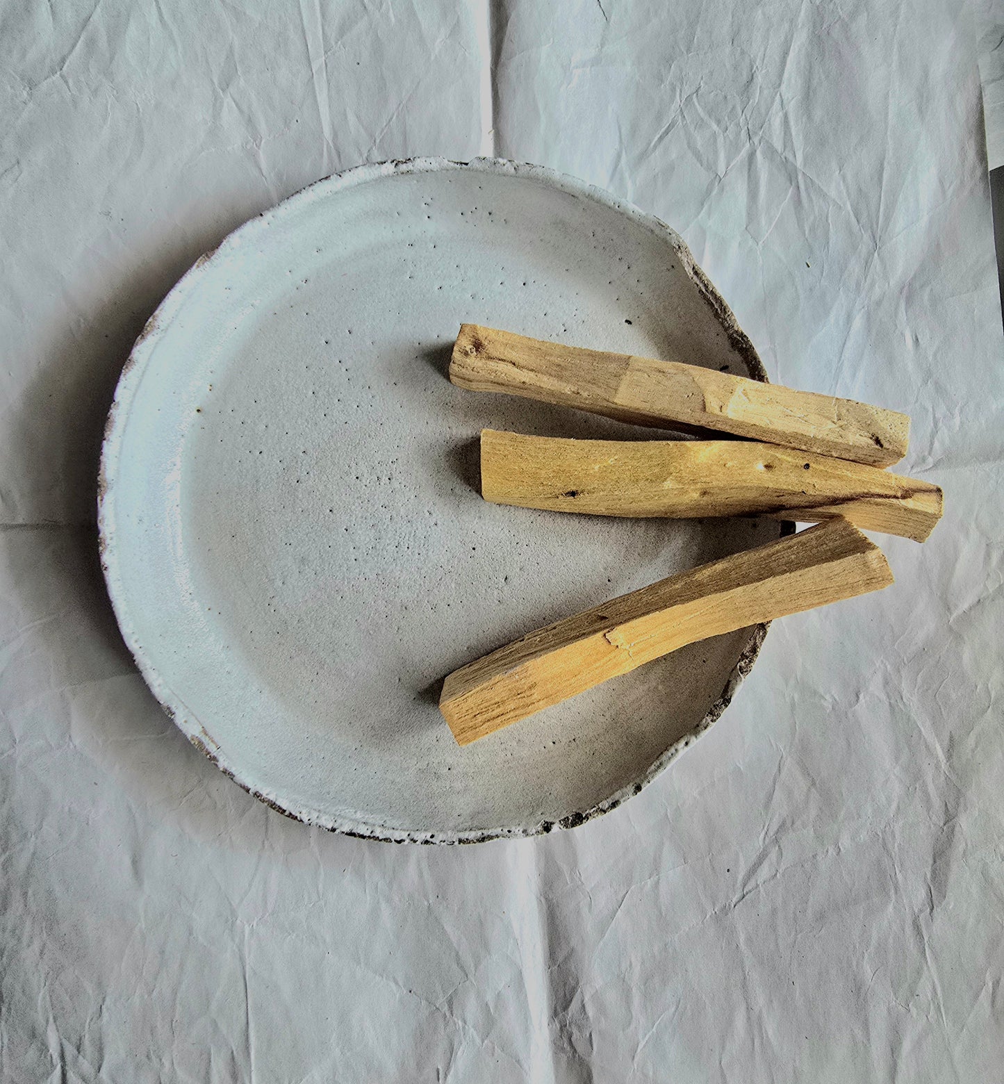 palo santo sticks|the holy stick|cleansing|rituals|intentional thoughts|smudging sticks