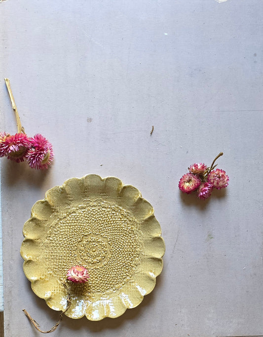 Handcrafted Flower-Shaped Ceramic Serving Dish – Yellow Ochre with Pressed Intricate Design – Rustic Pottery for Cake, Special Occasions & Gifting