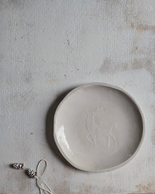 Handcrafted Ceramic Plate with Grateful Deer Design | Glossy White | Unique Christmas Gift & Festive Serveware