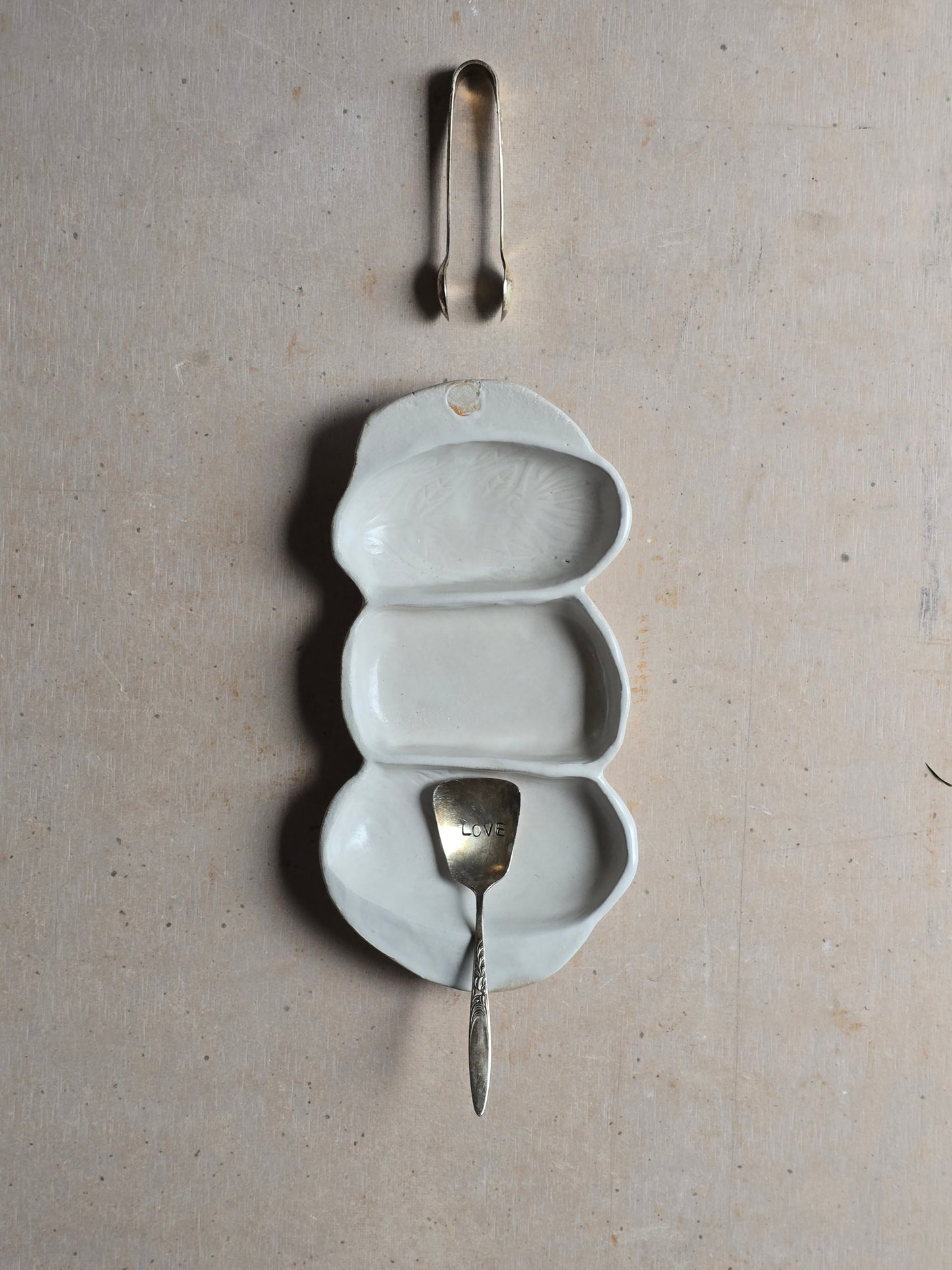 Soft Grey-White Three-Section Serving Dish | Handcrafted Ceramic Platter with Organic Form