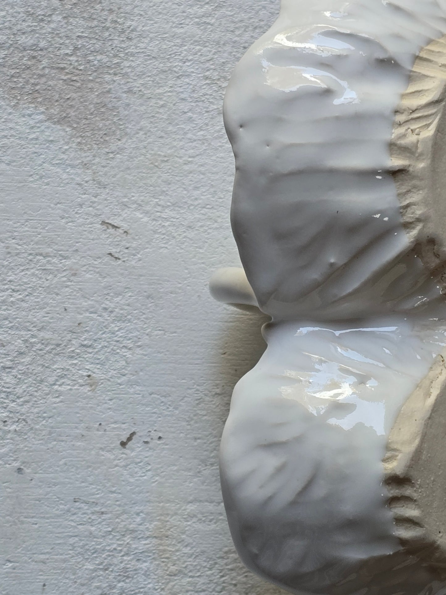 Snow Mountain Twin Serving Bowls with Handle – Handcrafted Ceramic Dish for Condiments, Nibbles & Sweets