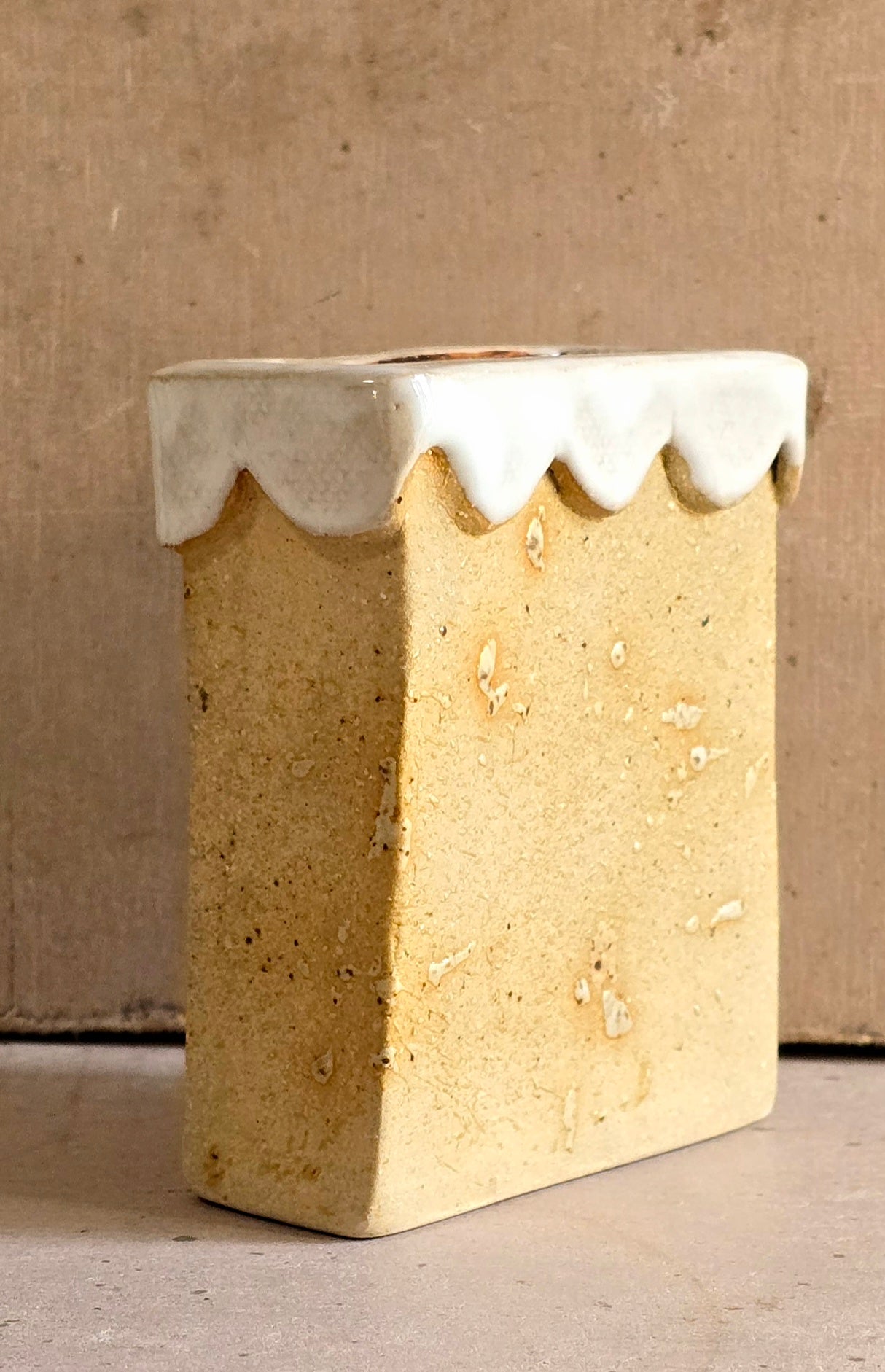 Life’s Carnival Vase | Handcrafted Ceramic with Scalloped White Edge & Textured Raw Clay