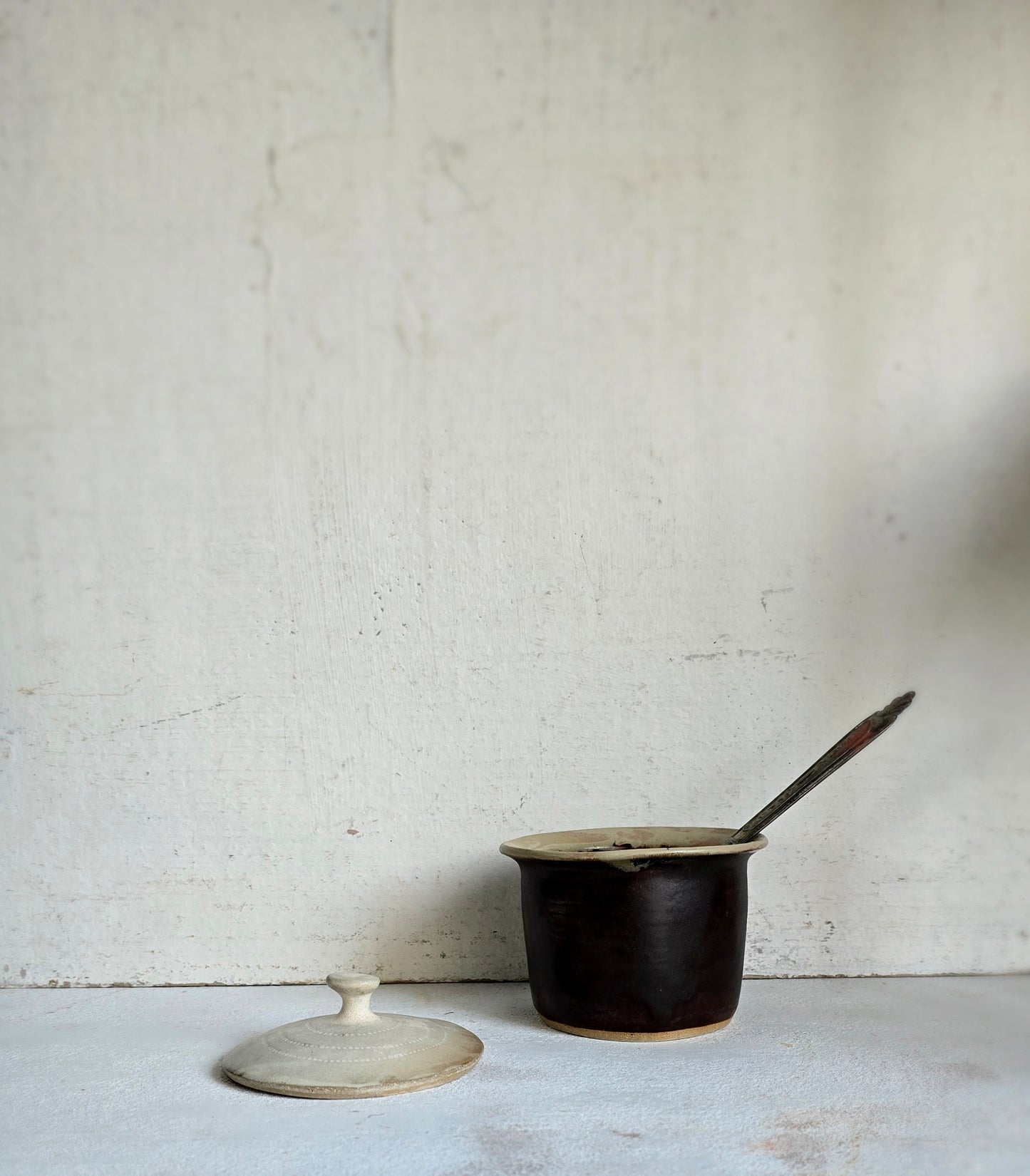 Handcrafted Chocolate-Stone Canister – Rustic Artisan Lidded Keeper