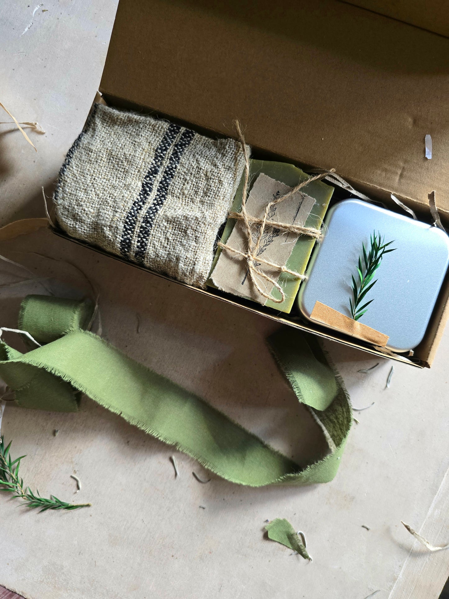 “The Rustic Forest Ritual Gift Box — Earthy Calm for the Everyday”