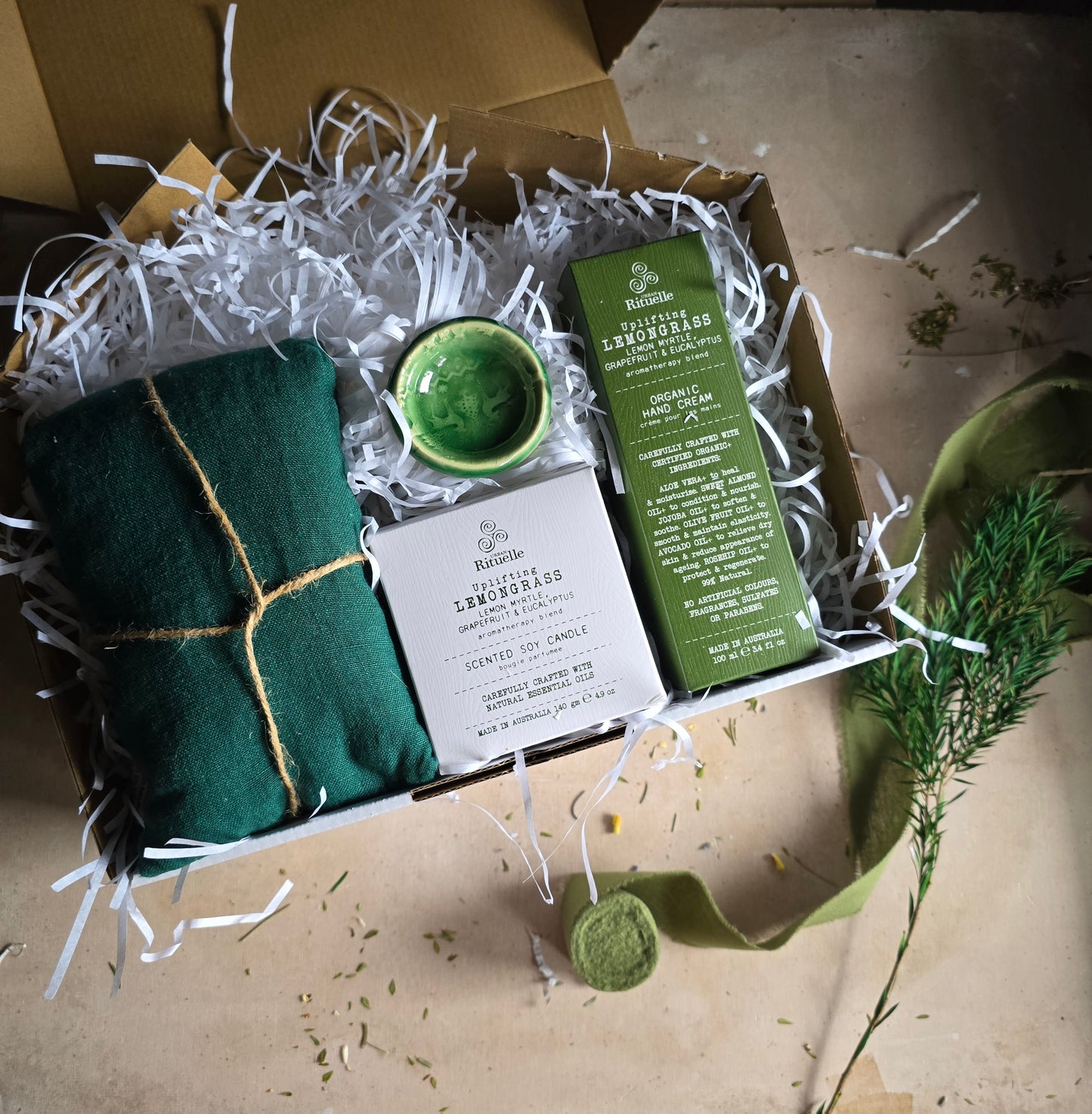 Wellness Gift Box - UPLIFTING • UNIQUE • ARTISAN RENEW & REFRESH Christmas Gift Boxes