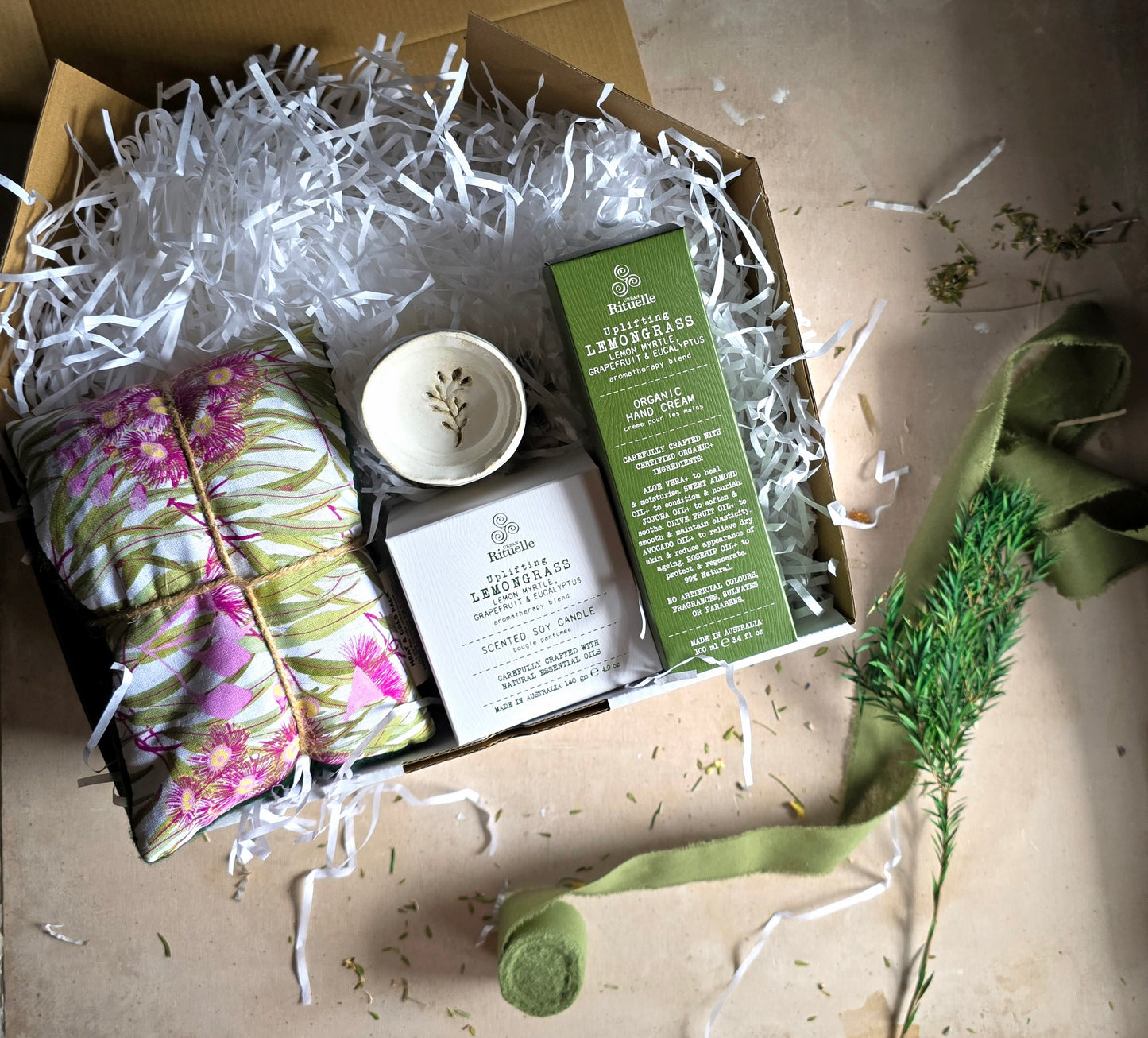Wellness Gift Box - UPLIFTING • UNIQUE • ARTISAN RENEW & REFRESH Christmas Gift Boxes