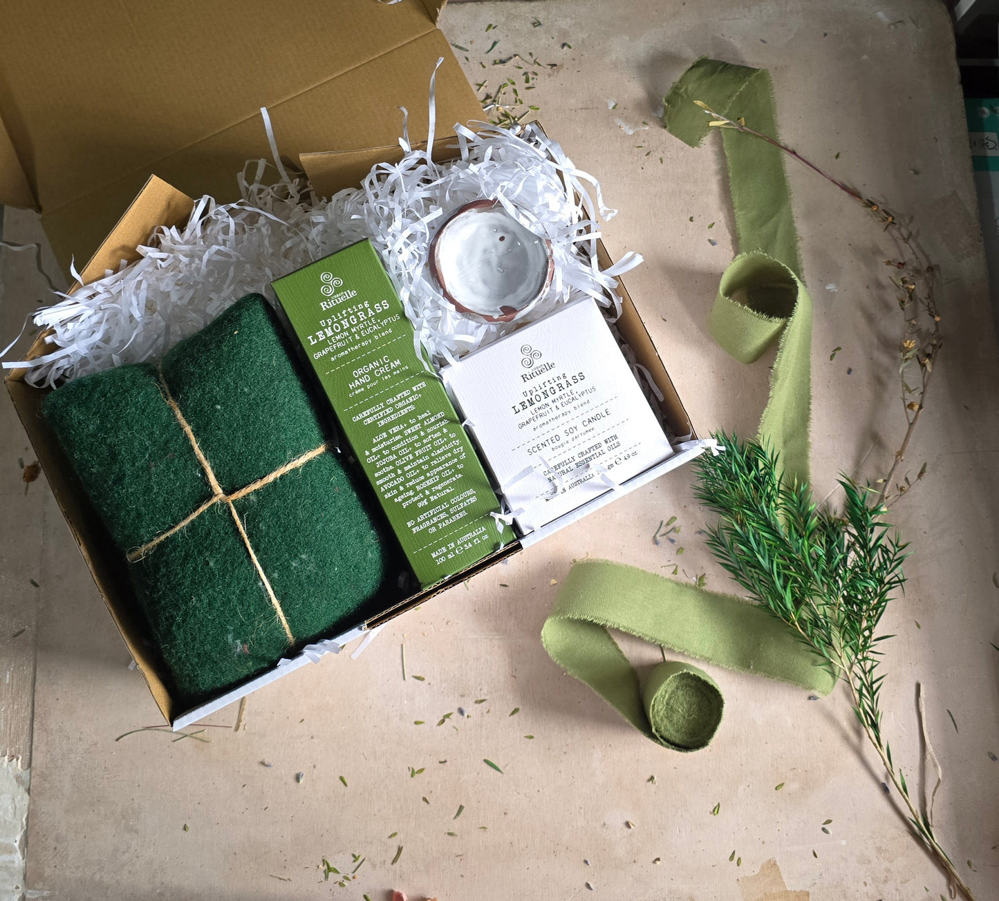 Wellness Gift Box - UPLIFTING • UNIQUE • ARTISAN RENEW & REFRESH Christmas Gift Boxes