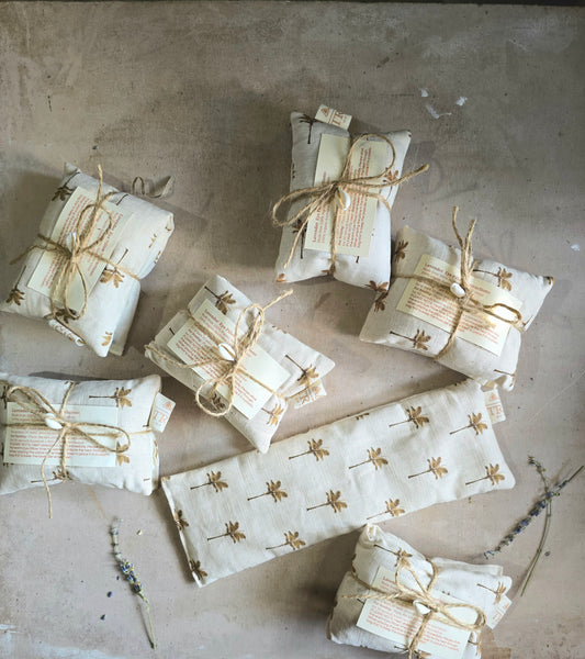 Lavender & Wheat Therapy Eye Pillow – Handmade Modern Rustic Comfort