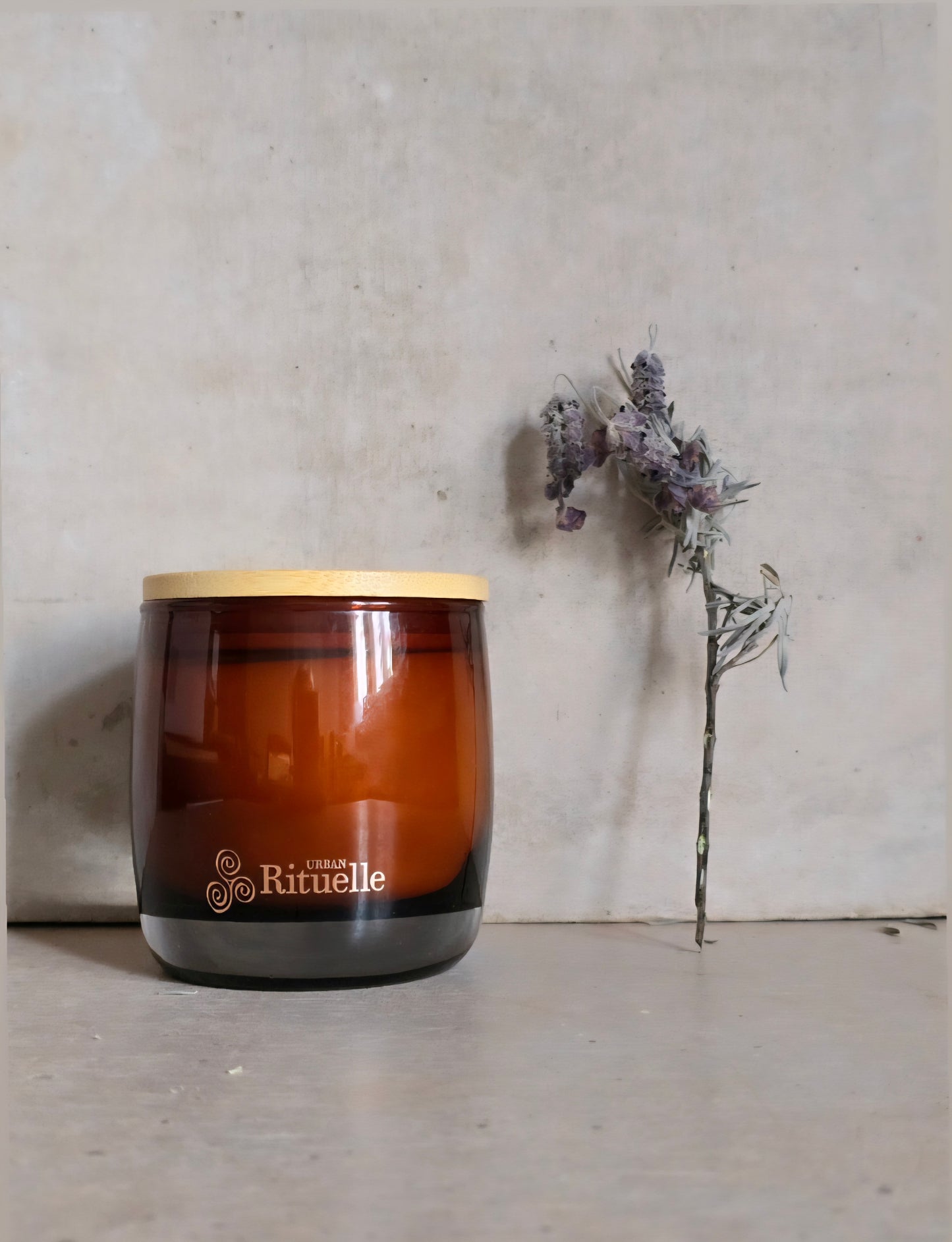Vanilla Lavender & Geranium – Calming Floral-Woody Soy Coconut Candle