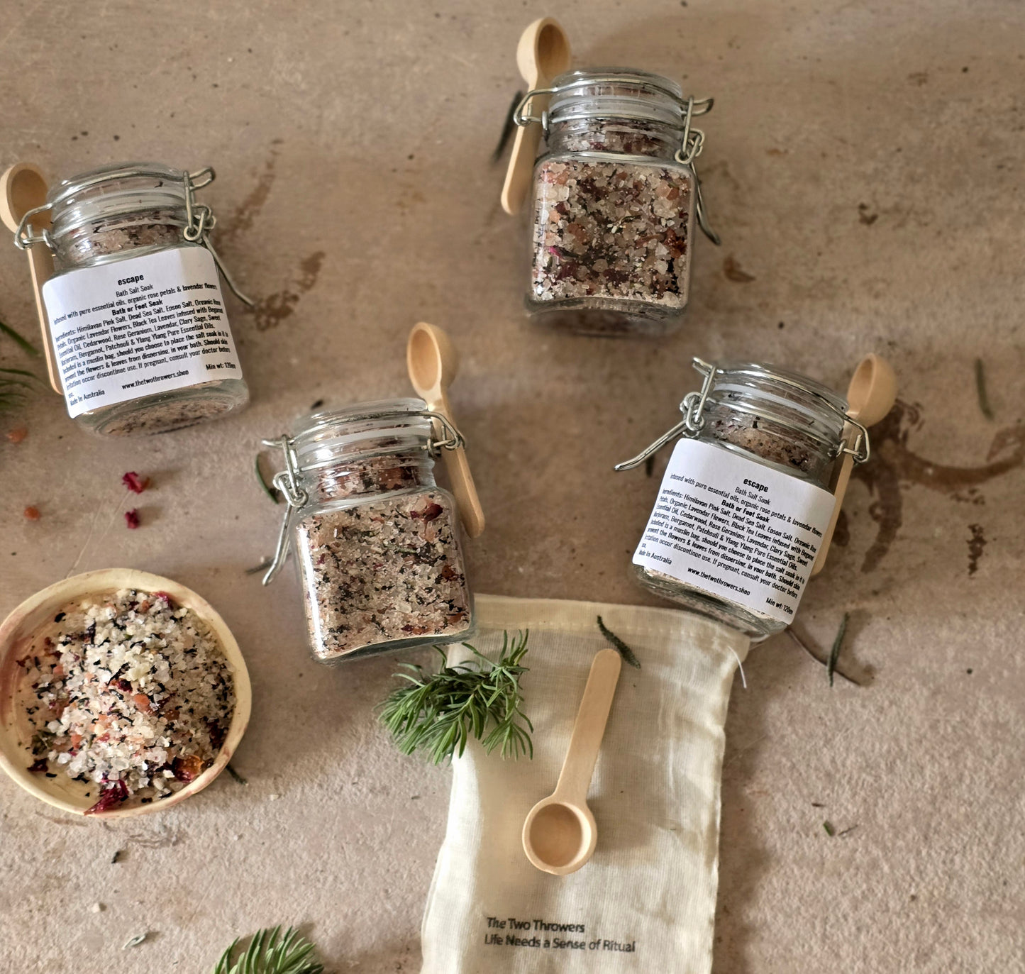 "Relaxing Botanical Bath Salt Soak – Great Gift for Guests, BnB Amenities, Spa Gift Set with Himalayan Salt, Lavender & Essential Oils"