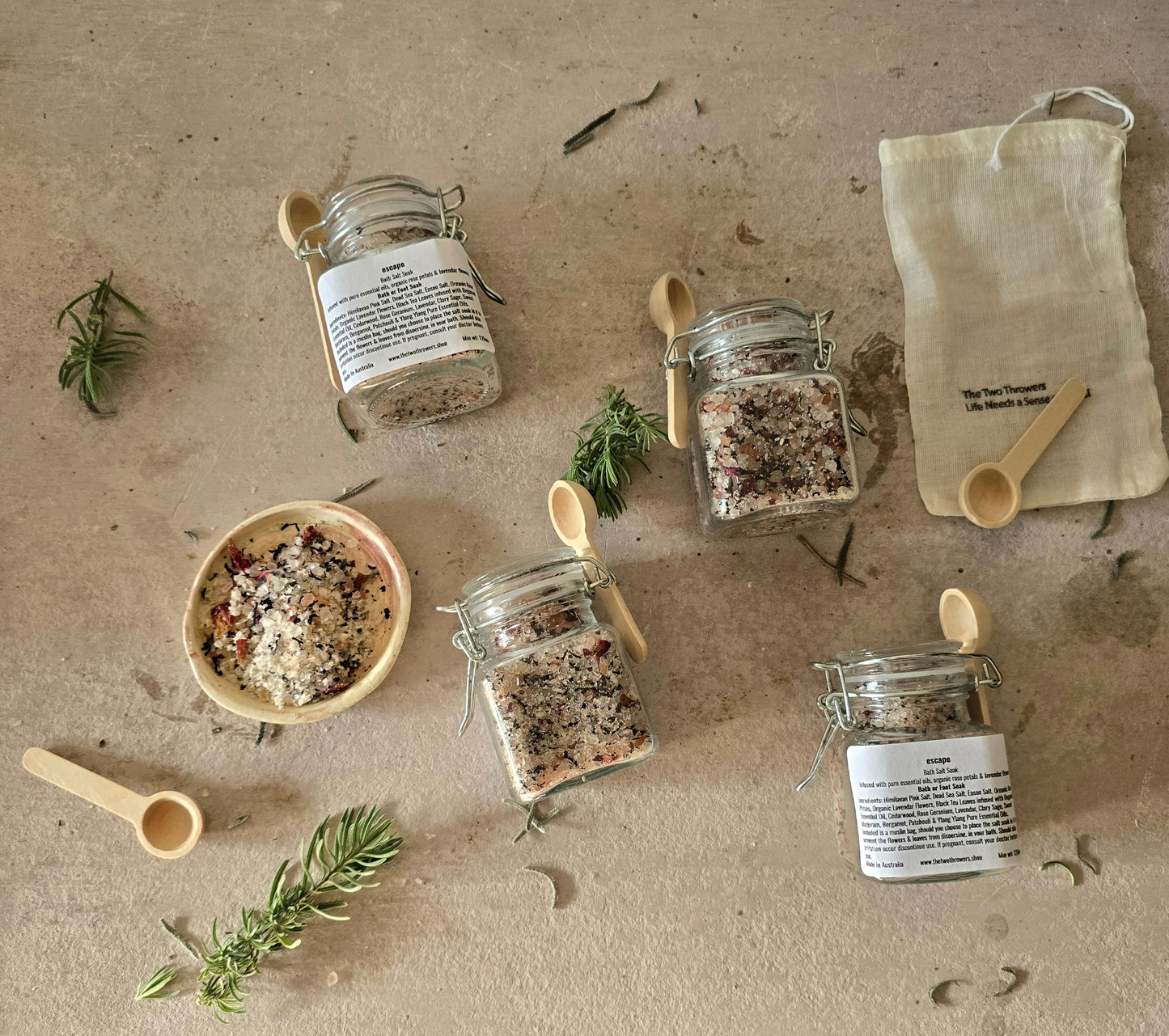 "Relaxing Botanical Bath Salt Soak – Great Gift for Guests, BnB Amenities, Spa Gift Set with Himalayan Salt, Lavender & Essential Oils"